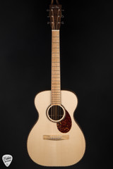 Huss & Dalton T-OO14 Custom "The Virginian" Acoustic Guitar with Red Spruce & Black Walnut