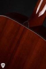 Santa Cruz 1934 D Custom Acoustic Guitar with Adirondack Spruce & Honduran Mahogany