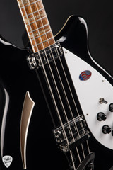 2025 Rickenbacker 4005V Jet Glo bass guitar
