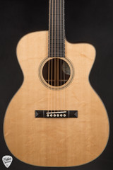 Bourgeois OMC Soloist Acoustic Guitar with Bearclaw Blue Sinker Sitka Spruce & Madagascar Rosewood