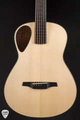 Iulius Lirica Acoustic Guitar with French Spruce & English Walnut