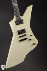 2011 ESP James Hetfield Signature Snakebyte Snow White