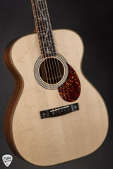 Huss and Dalton Traditional OM Rosewood Custom Acoustic Guitar with Bearclaw Italian Spruce and Madagascar Rosewood