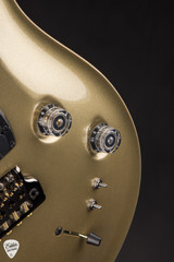 PRS Eddies Guitars Wood Library Modern Eagle V Champagne Gold Metallic (Natural Back) Electric Guitar