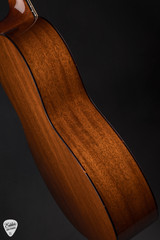 Collings 001-T - Old Growth Sitka Spruce & Mahogany