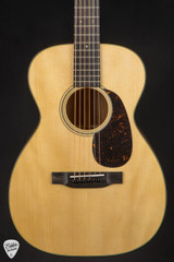 Martin Custom Shop 018 Acoustic Guitar