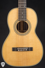 Martin 528 Terz Acoustic Guitar