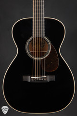 Collings 01 Mh Honduran Mahogany Jet Black Acoustic Guitar