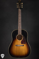 Gibson 1942 Banner J 45 Light Aged Vintage Sunburst Acoustic Guitar