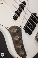 Sandberg California TM4 Left Handed Virgin White Hardcore Aged Finish Electric Bass
