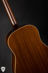 Fairbanks F 35 Standard Acoustic Guitar with Sitka Spruce and Mahogany