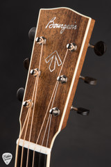 Bourgeois 00 12 Sawmill Limited Acoustic Guitar with Western Red Cedar and Madagascar Rosewood