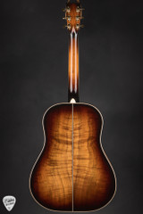 Huss and Dalton DS12 Custom Acoustic Guitar with Bearclaw Sitka Spruce and Tasmanian Blackwood in Sunburst