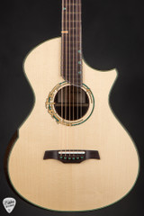 Tyler Robbins R2 Acoustic Guitar with Carpathian Spruce and Bois de Rose