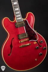 Gibson Custom Shop Limited Edition 1960 ES 355 Reissue with Figured Maple Light Aged Sixties Cherry Electric Guitar