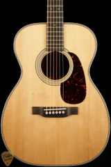 2023 - Martin 00-28 Modern Deluxe