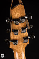 Stephen Strahm EROSc – Italian Spruce & Honduran Rosewood Acoustic Guitar