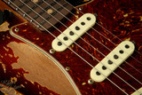 Fender Custom Shop LTD Roasted 1961 Stratocaster Super Heavy Relic - Aged 3-Color Sunburst