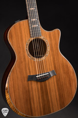 Taylor Custom #8 C14ce B5008 Grand Auditorium Sinker Redwood & Cocobolo – NAMM 2025 Acoustic Guitar