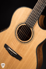 Kevin Ryan Paradiso Grand Concert - Lutz Spruce & Honduran Rosewood Acoustic Guitar