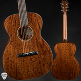 Bourgeois 00 Deep Body Hog Top - Beeswing Mahogany Acoustic Guitar