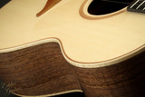 Lowden O-21 Sitka Spruce & Walnut