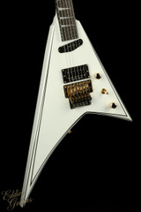 2022 - Jackson Concept Series Rhoads RR24 HS White/Black Pinstripes