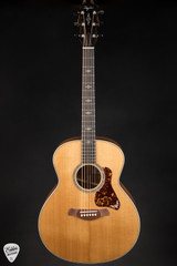 Taylor Gold Label 814e – Torrefied Spruce & Koa Acoustic Guitar