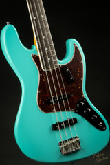 Fender American Vintage II 1966 Jazz Bass - Sea Foam Green