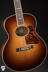 Bourgeois The Standard Small Jumbo Carved Back - Aged Tone Adirondack Spruce & Aged Tone Curly Maple - NAMM 2025