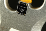 2022 - Fender Custom Shop LTD 1965 Stratocaster Journeyman - Aged Silver Sparkle