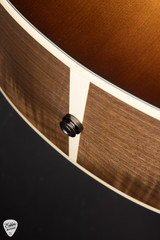 Gibson SJ200 Studio Walnut Satin Walnut Burst 4.12 #20495091 Acoustic Guitar