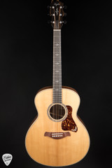 Taylor Gold Label 814e – Torrefied Spruce & Honduran Rosewood Acoustic Guitar