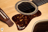 Taylor Gold Label 814e – Torrefied Spruce & Honduran Rosewood Acoustic Guitar