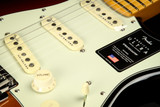 Fender American Ultra Stratocaster, Maple - Ultraburst