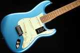 2022 - Fender Player Plus Stratocaster®, Pau Ferro Fingerboard - Opal Spark