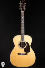 Martin J-40 / New For 2025 Acoustic Guitar