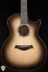 Taylor Custom #26 C14ce B5026 Grand Auditorium Sitka Spruce/Quilted Big Leaf Maple – Silver Cranberry Supernova/NAMM 2025 Acoustic Guitar