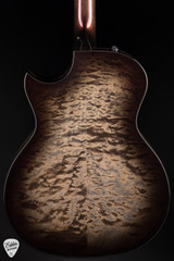 Taylor Custom #26 C14ce B5026 Grand Auditorium Sitka Spruce/Quilted Big Leaf Maple – Silver Cranberry Supernova/NAMM 2025 Acoustic Guitar