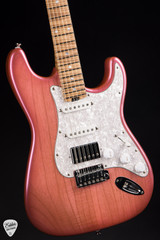Iconic Solana Custom Electric Guitar in Transparent Pink Pearl/NAMM 2025