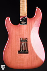 Iconic Solana Custom Electric Guitar in Transparent Pink Pearl/NAMM 2025