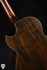 – Kevin Ryan Signature Series Nightingale Grand Soloist “The Gold Rush” – Sinker Redwood & Brazilian Rosewood Acoustic Guitar