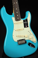 Fender American Professional II Stratocaster, Rosewood - Miami Blue