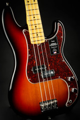 Fender American Professional II Precision Bass, Maple Fingerboard - 3-Color Sunburst/B Stock
