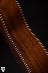 Bourgeois OM Soloist - Italian Spruce & Madagascar Rosewood Acoustic Guitar