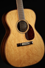 Bourgeois OM Signature Deluxe - Aged Tone Bearclaw/Madagascar