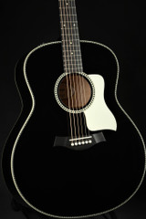 Taylor Custom GO - Maple/Sitka/NAMM Instrument