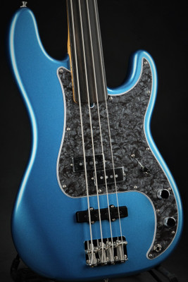 Fender Tony Franklin Fretless Precision Bass - Lake Placid Blue