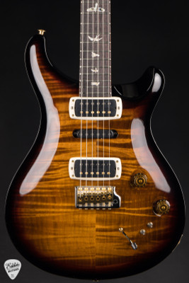 Paul Reed Smith Modern Eagle V Electric Guitar in Tri Color Sunburst