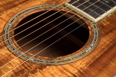 2022 – Bourgeois OMS Style 42 – Master Grade Koa Acoustic Guitar